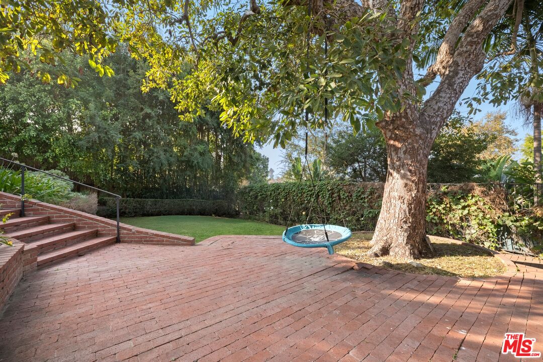 2847 Motor Ave