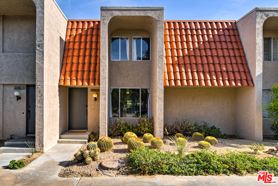 2246 N Indian Canyon Dr Unit: D