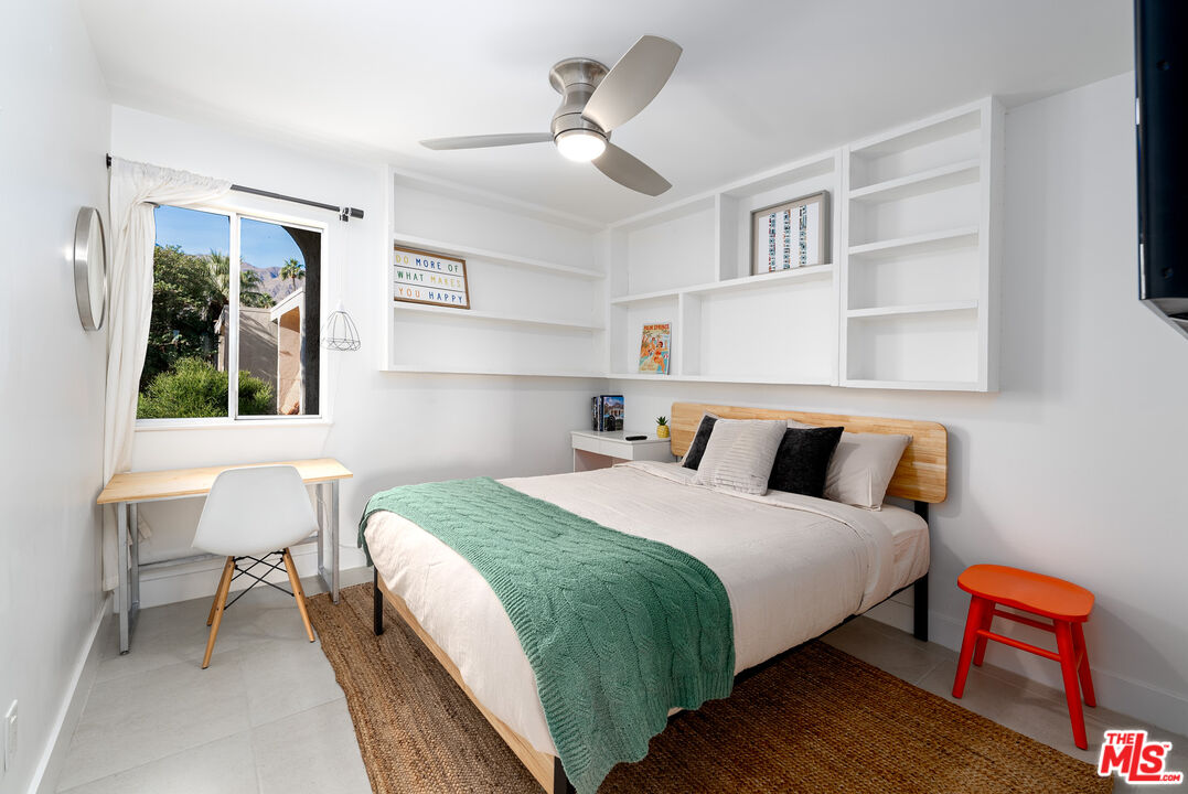 2246 N Indian Canyon Dr Unit: D