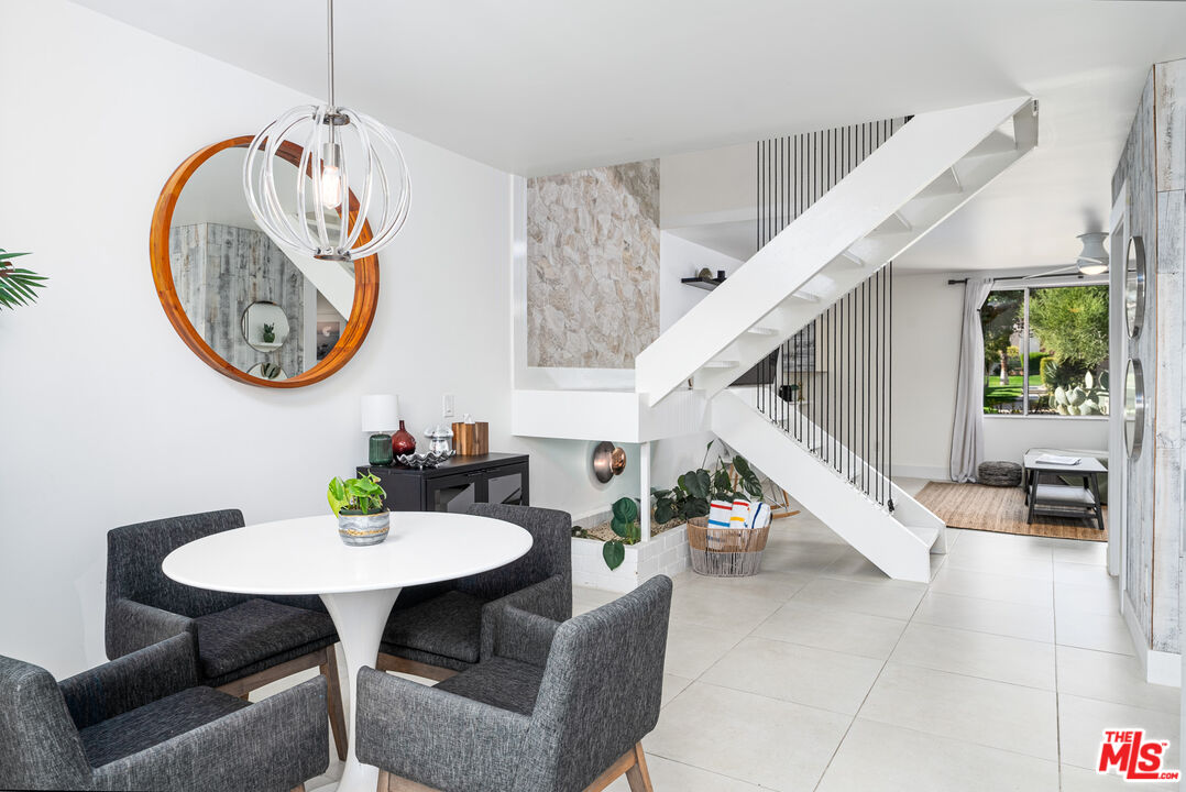 2246 N Indian Canyon Dr Unit: D