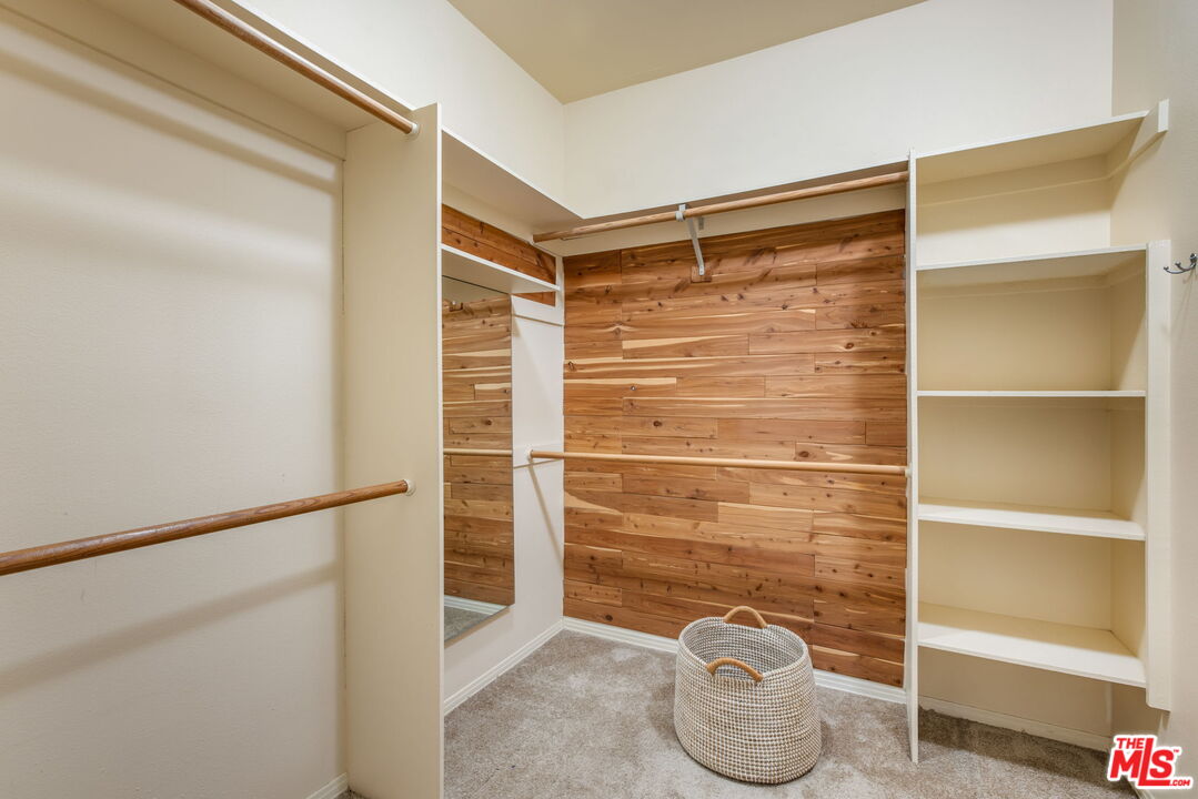 11635 Missouri Ave Unit: 3