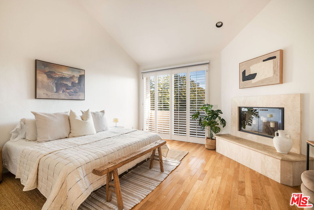 11635 Missouri Ave Unit: 3