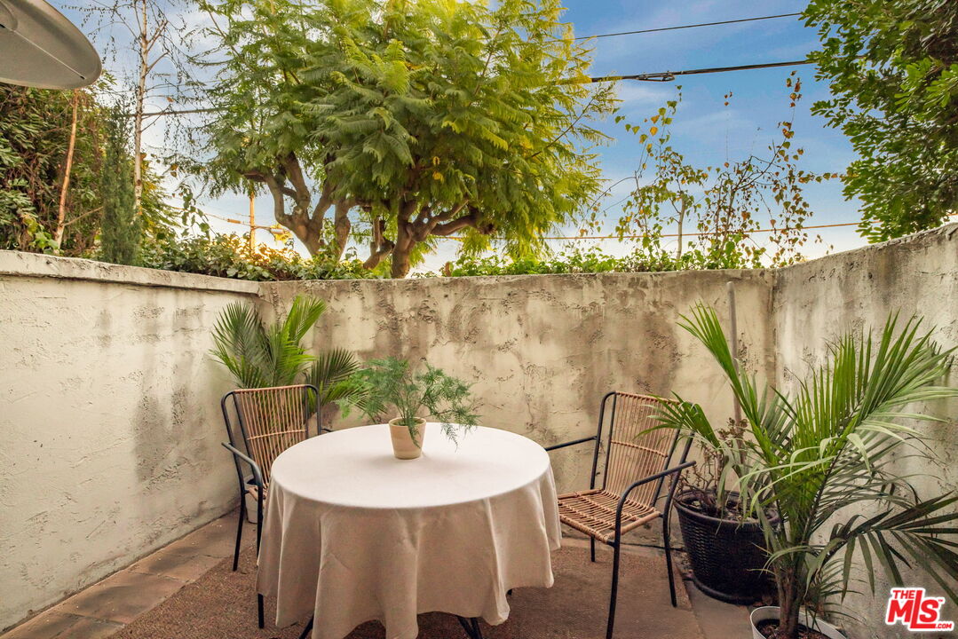 11635 Missouri Ave Unit: 3