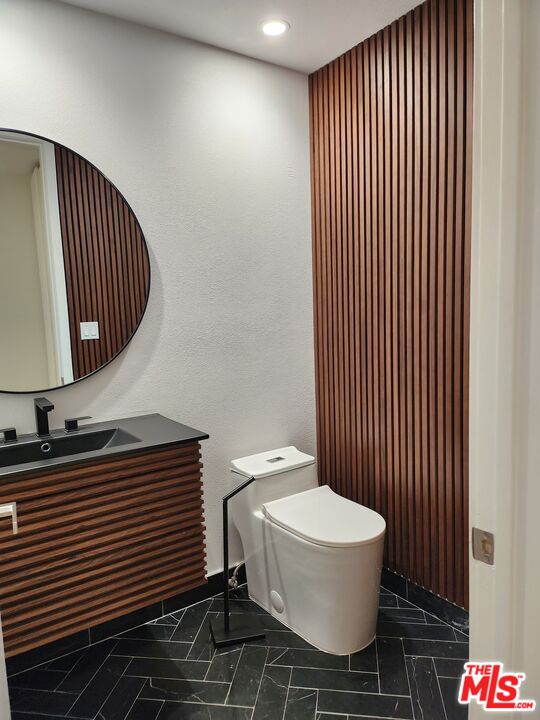 2122 Century Park Ln Unit: 213