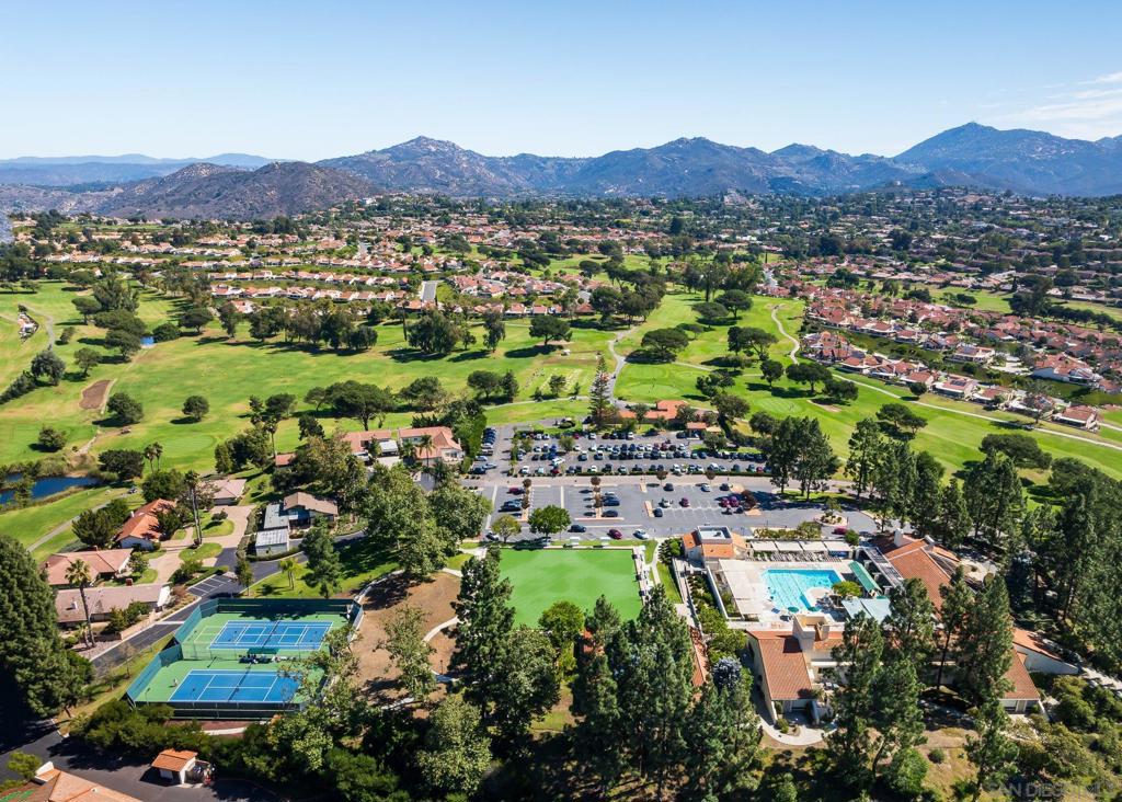 17446 Plaza Animado 121