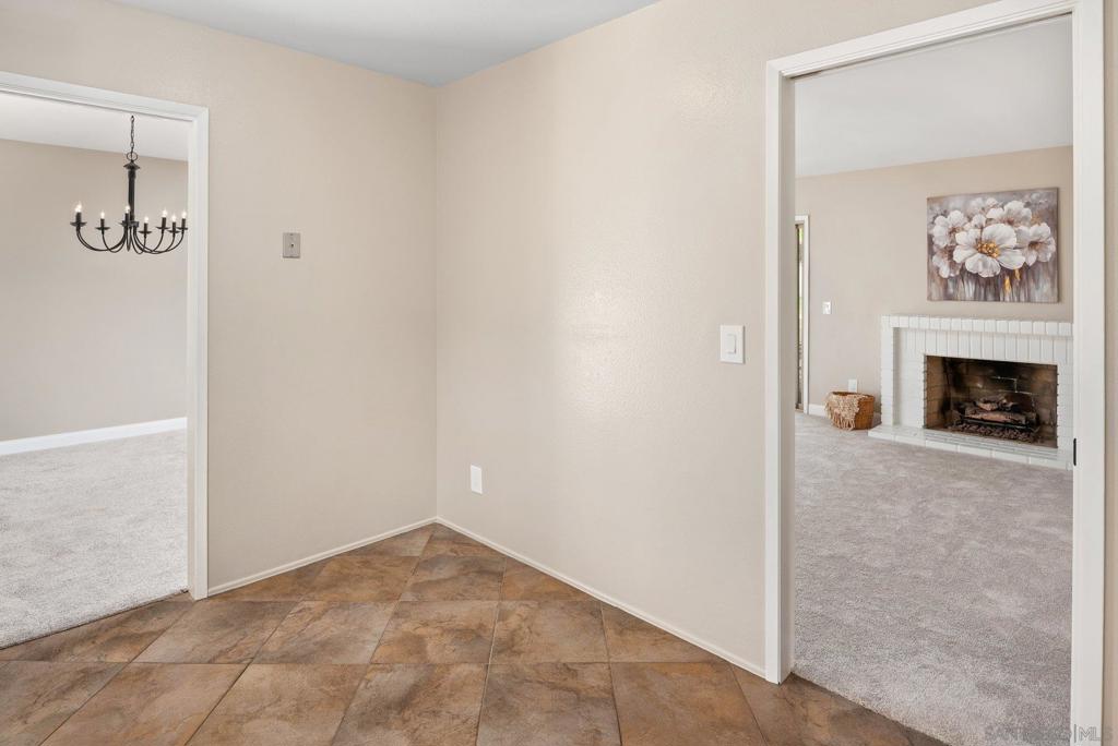 17446 Plaza Animado 121