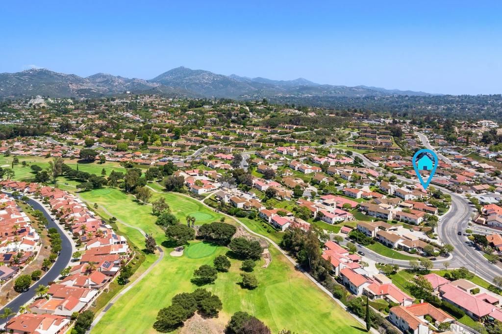 17446 Plaza Animado 121