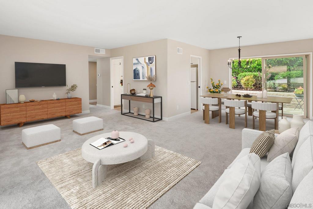 17446 Plaza Animado 121