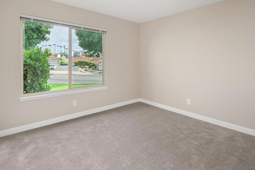 17446 Plaza Animado 121