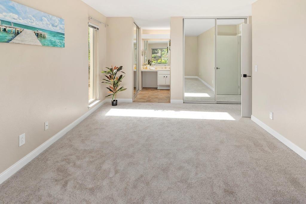 17446 Plaza Animado 121