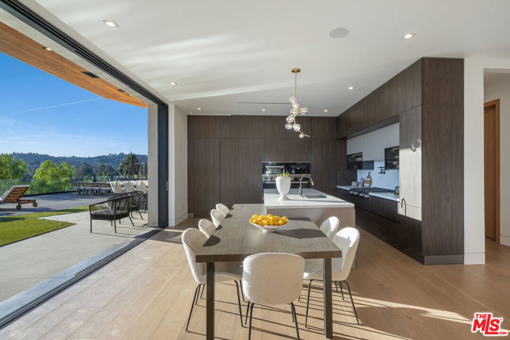 16110 Meadowview Drive