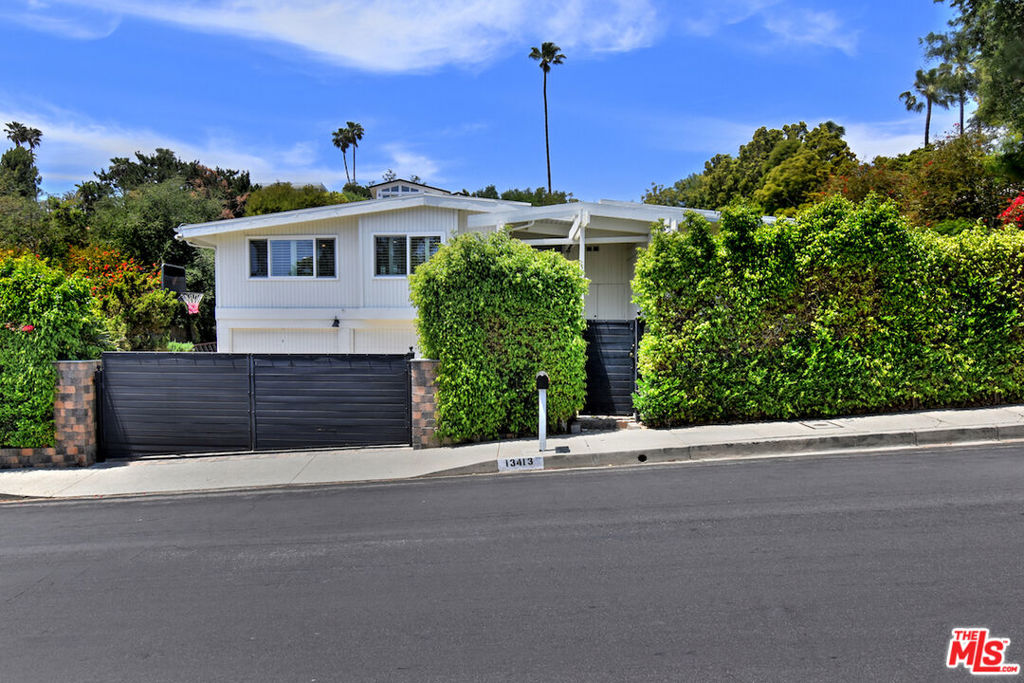 13413 Bayliss Road