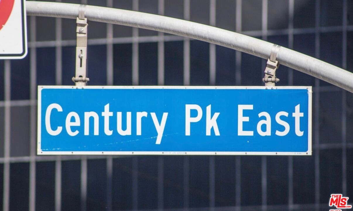 2170 Century Park East Unit: 2006