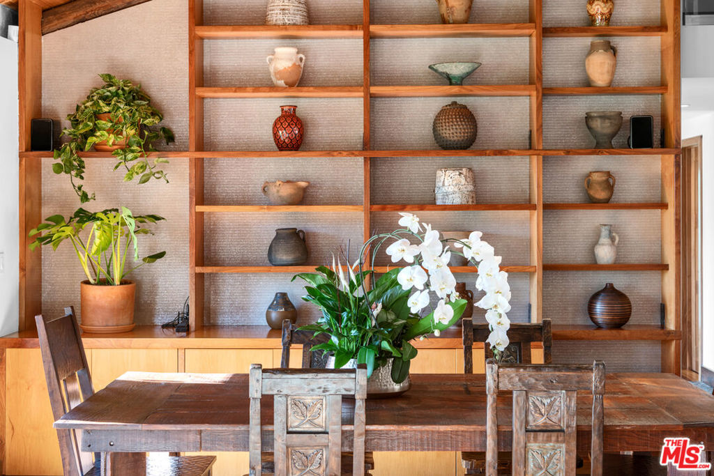 1738 1/4 Topanga Skyline Drive