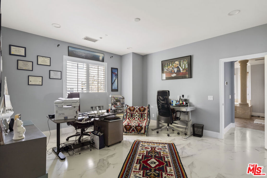 21615 Medina Estates Drive