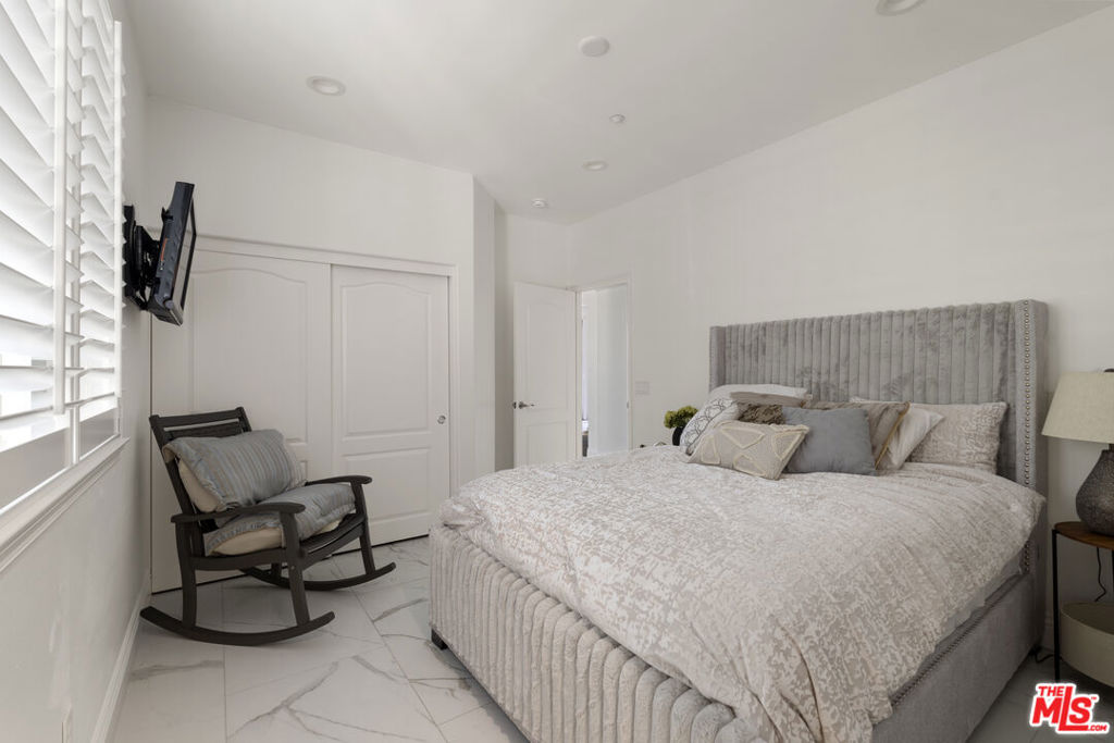 21615 Medina Estates Drive