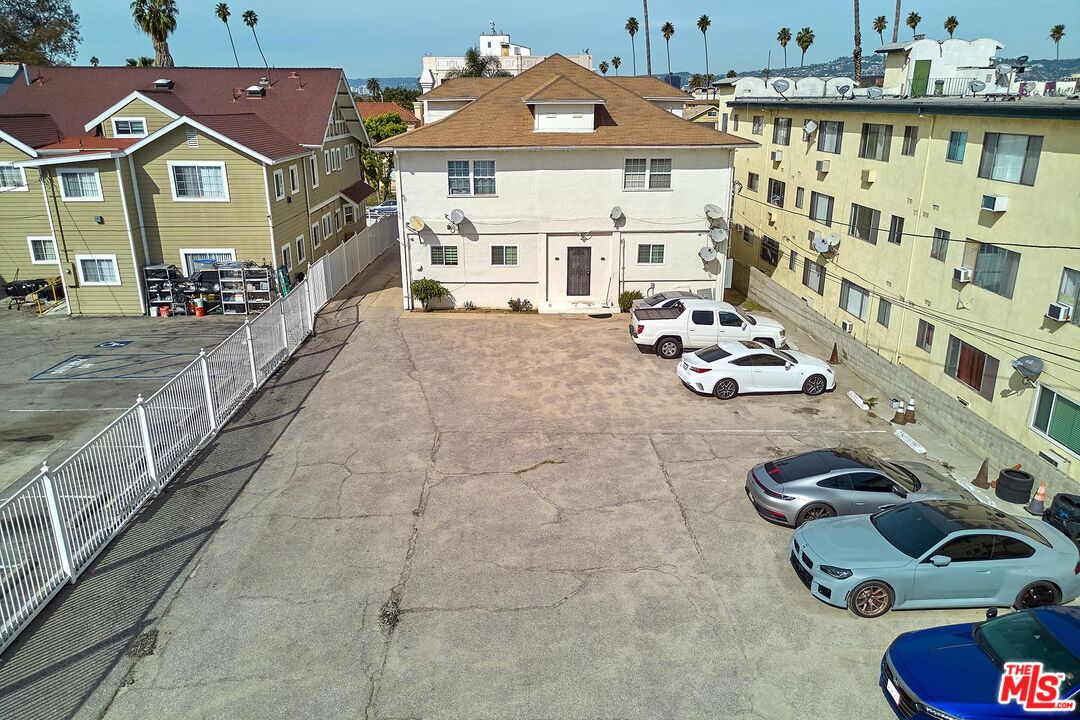 1214 S Norton Ave