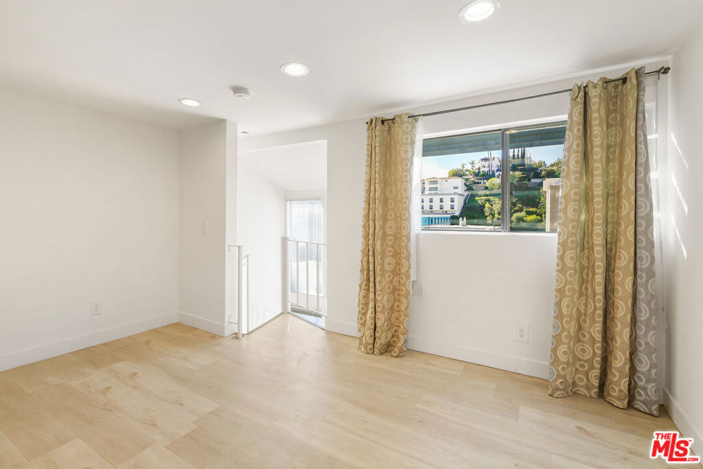 1940 N Highland Avenue 75