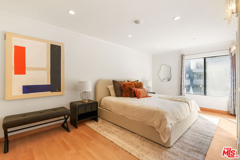1940 N Highland Avenue 75
