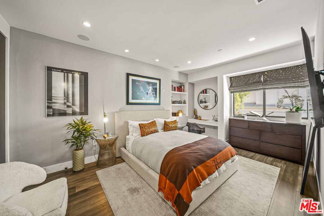 8145 Willow Glen Rd