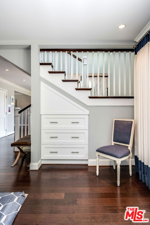8407 Skyline Drive