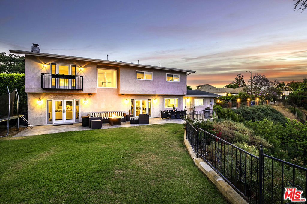 8407 Skyline Drive