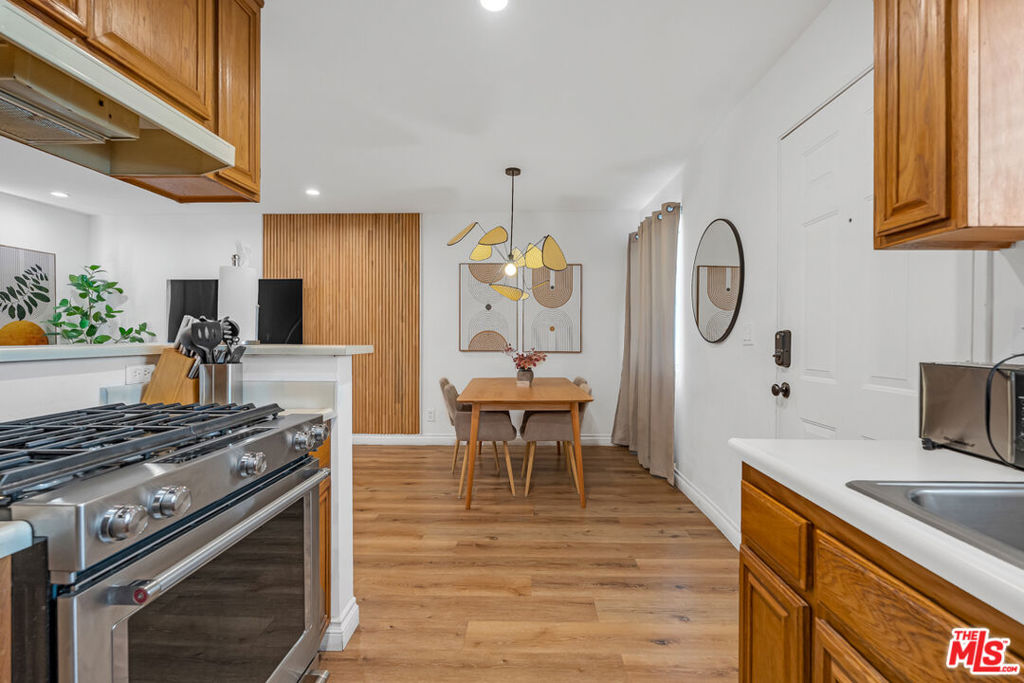 1540 N Bronson Avenue 1