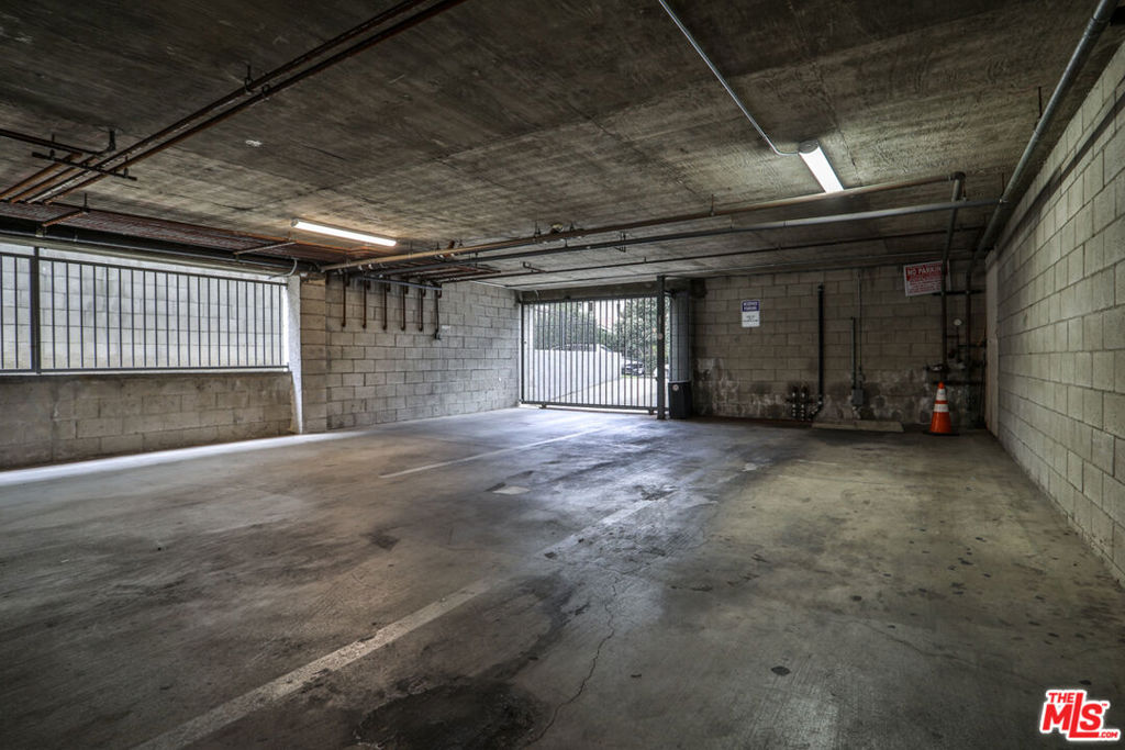 1540 N Bronson Avenue 1