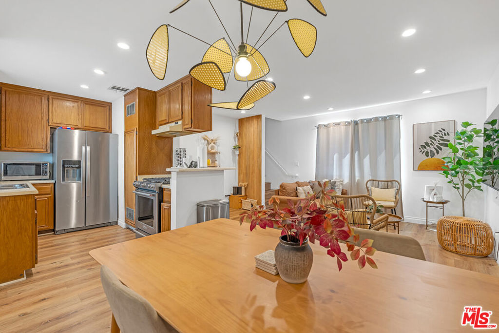 1540 N Bronson Avenue 1