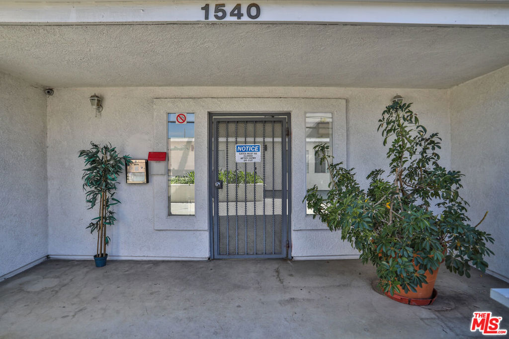 1540 N Bronson Avenue 1