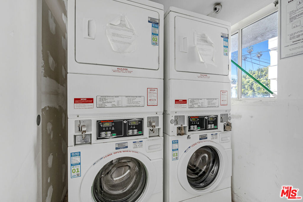 1540 N Bronson Avenue 1