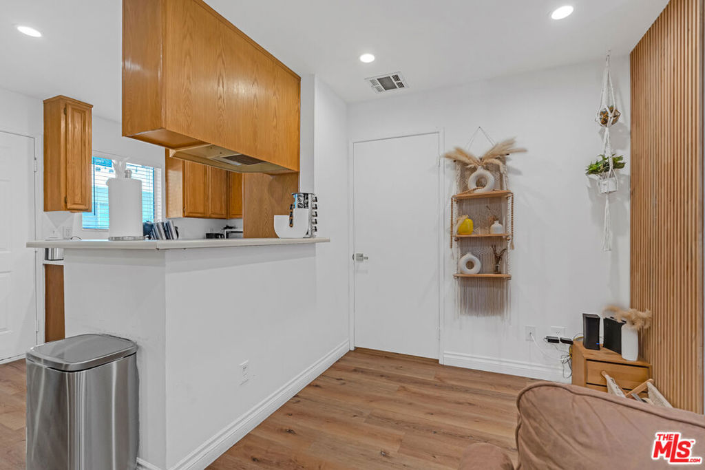 1540 N Bronson Avenue 1