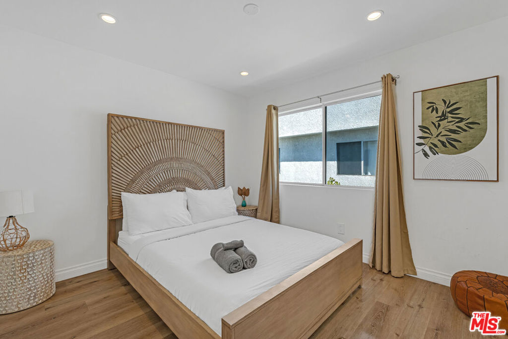 1540 N Bronson Avenue 1