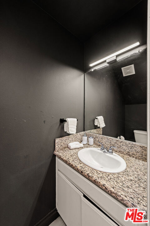 1540 N Bronson Avenue 3