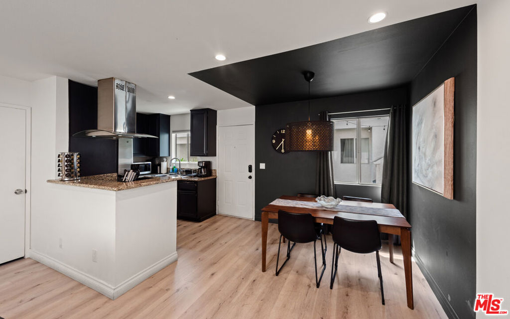 1540 N Bronson Avenue 3