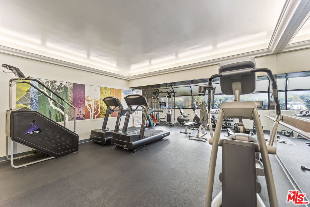 1155 N La Cienega Blvd Unit: 1102