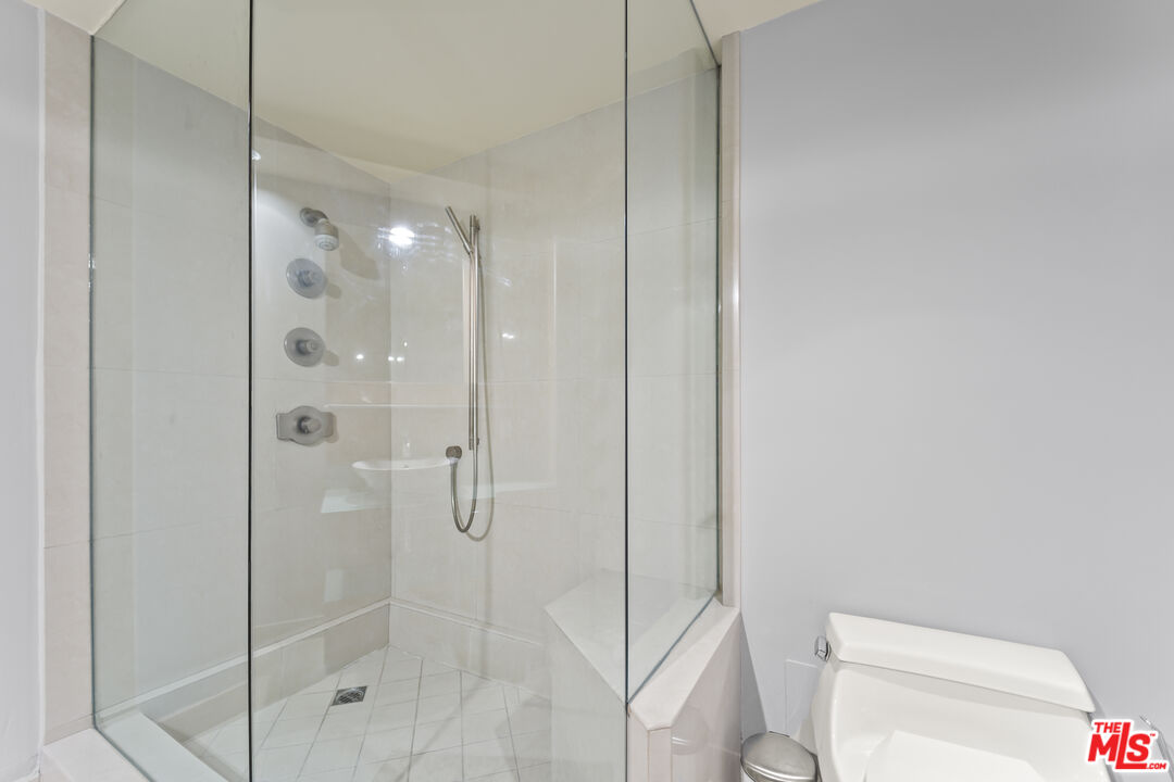 1155 N La Cienega Blvd Unit: 1102