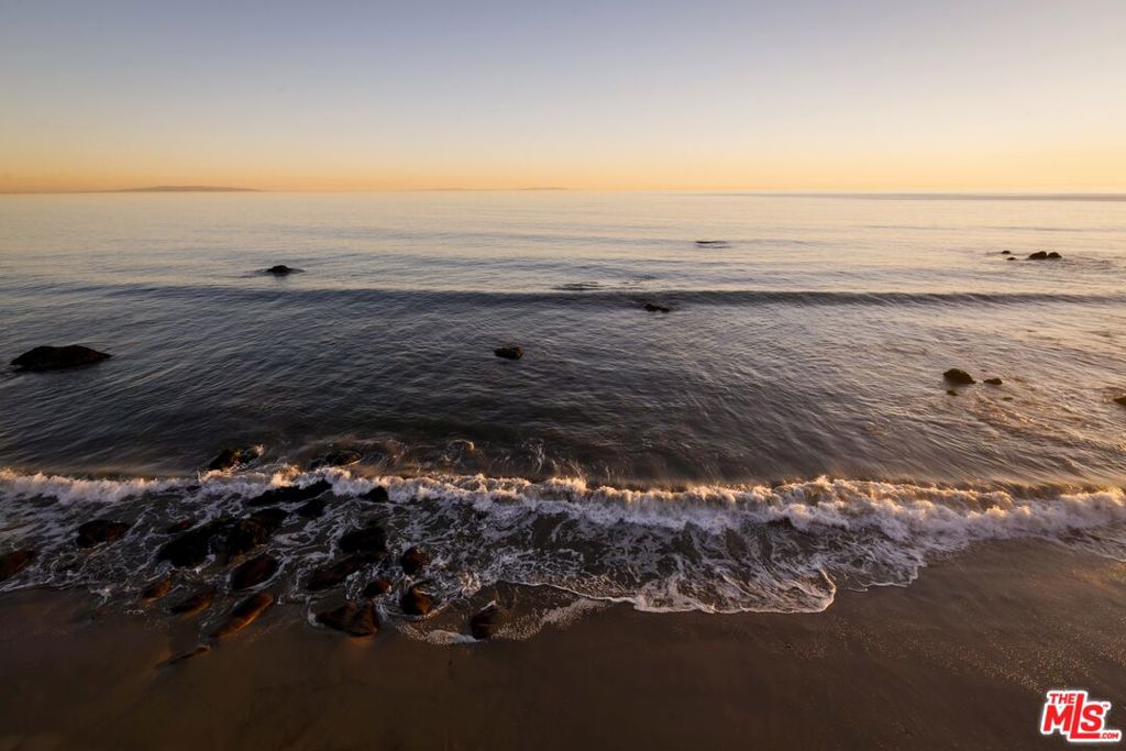 20638 Pacific Coast Highway 9