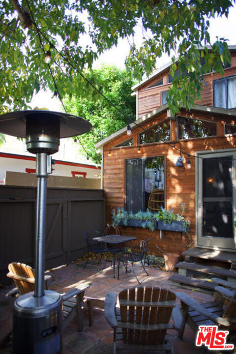 521 Rialto Ave