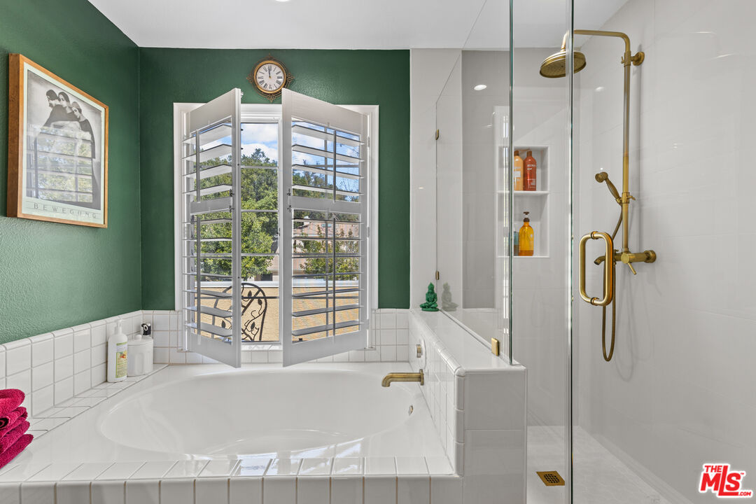 5638 Roundtree Place