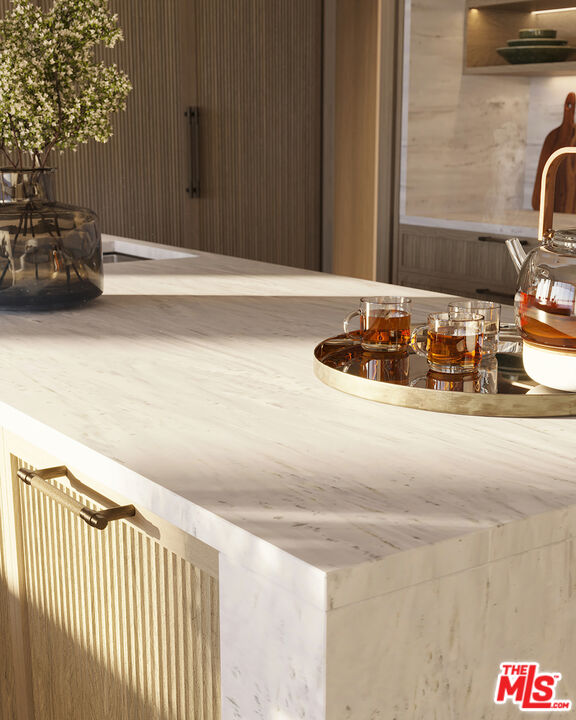 9900 S Santa Monica Blvd Unit: 2E