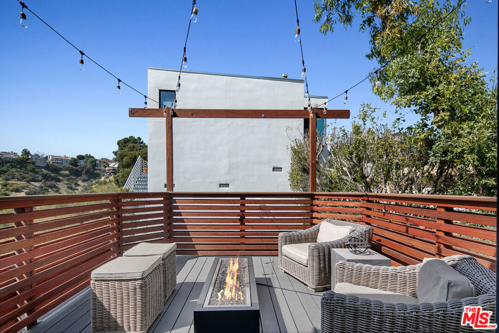 2609 Creston Drive