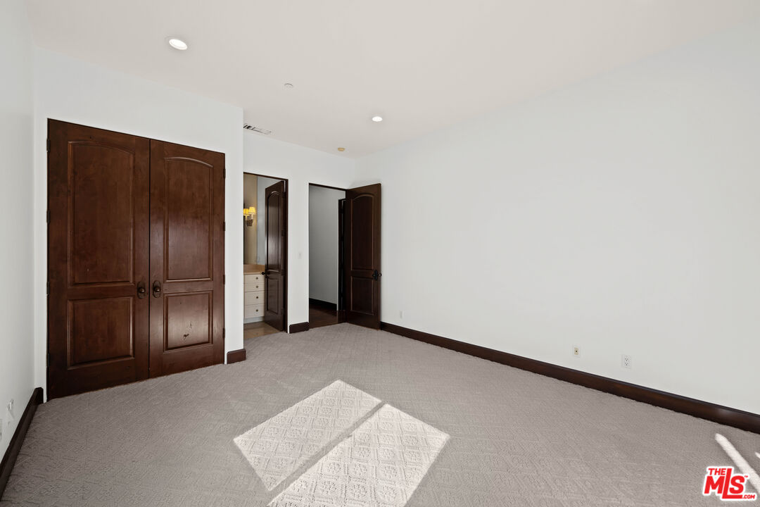 1301 Linda Flora Drive