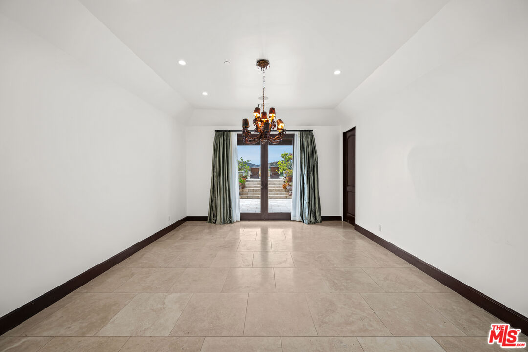 1301 Linda Flora Drive