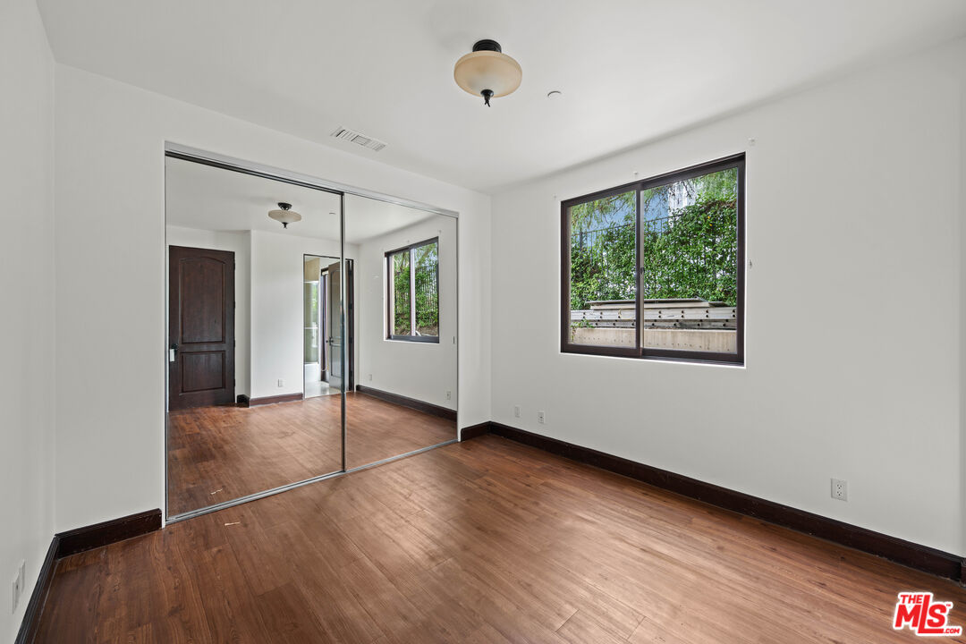 1301 Linda Flora Drive