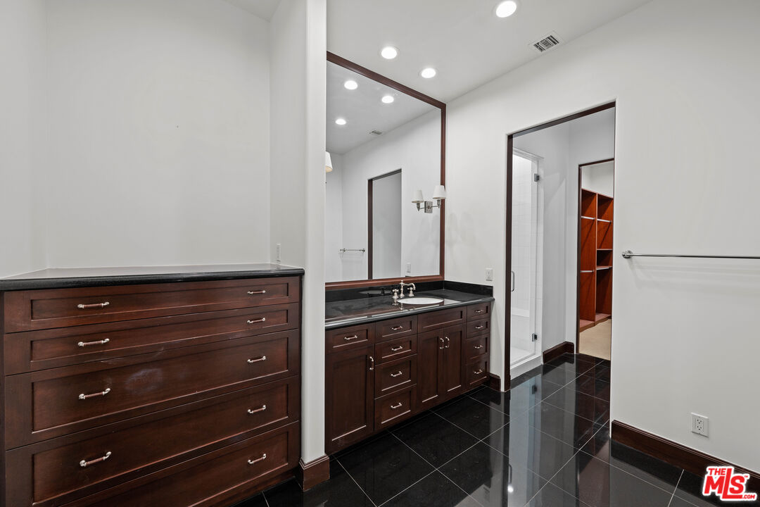 1301 Linda Flora Drive