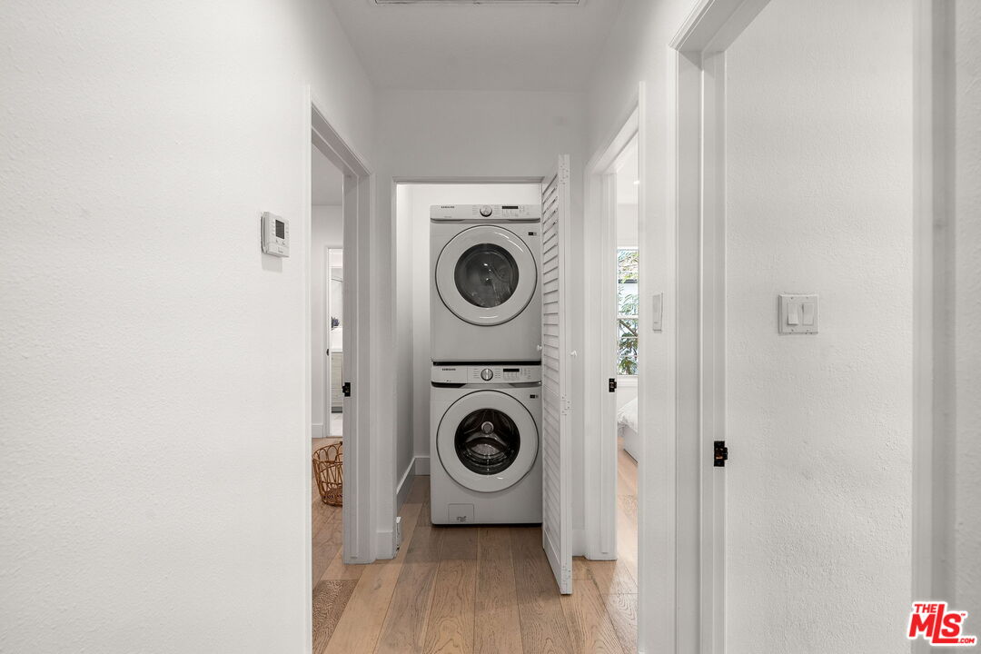 5143 Newcastle Avenue