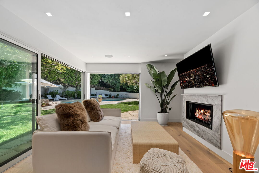 9451 Hidden Valley Place