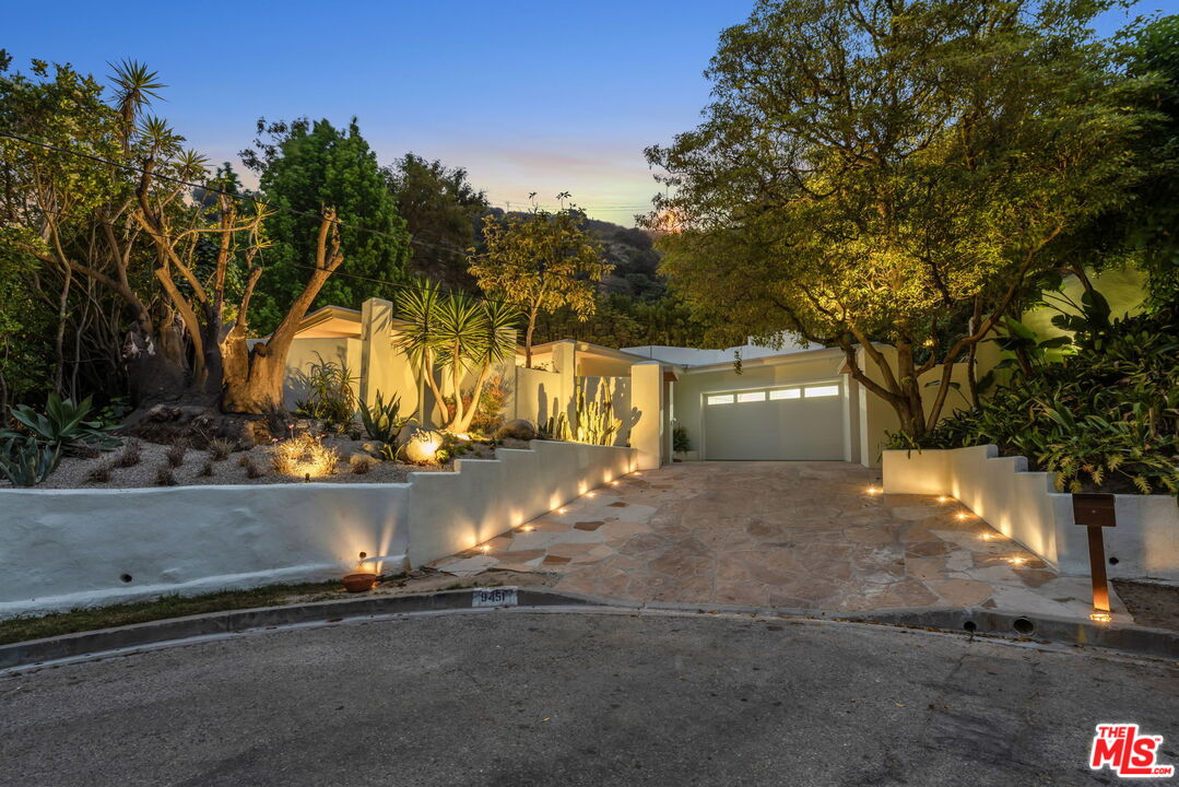 9451 Hidden Valley Place