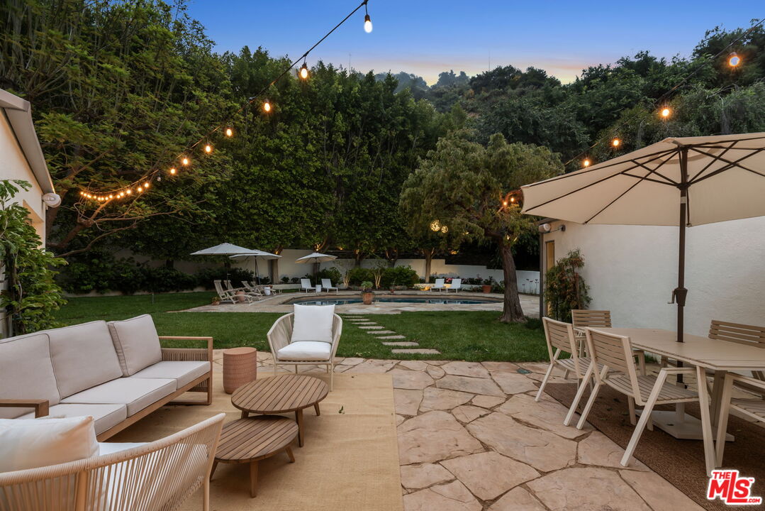 9451 Hidden Valley Place